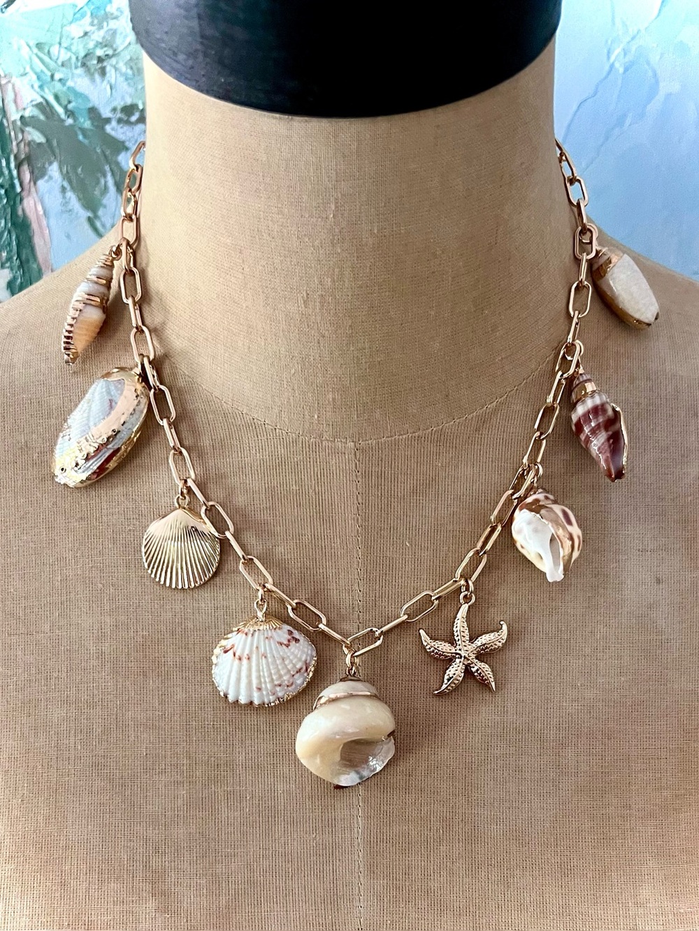 NEW House of Harlow Gold Shell Charm Necklace